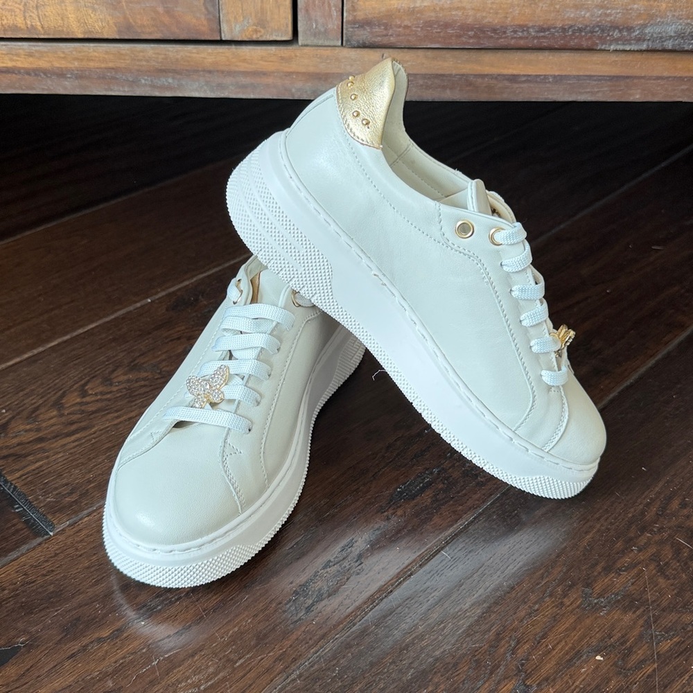 Women's Ivory Sneakers with Gold Accents
